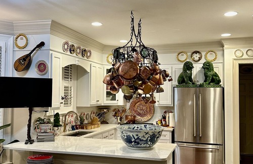 Martinez House | PERFECT MASTERS RENTAL!