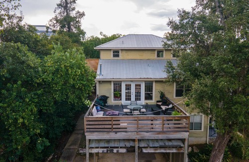 Tallahassee House | Perfect place for last minute staycation! The Roost in Midtown