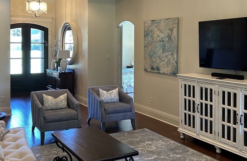 Conway House | Perfect setting for viewing the solar eclipse.