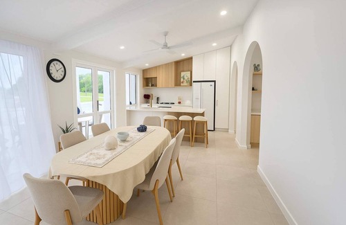 Pallarenda House | Perfection in Pallarenda With Pool & Studio Apt