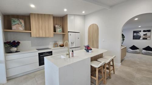 Pallarenda House | Perfection in Pallarenda With Pool & Studio Apt