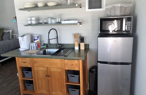 Bluffton Apartment | Perfectly located in The Promenade!