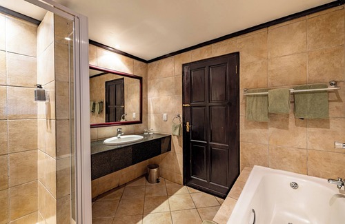 Malelane Cabin | Pestana Kruger Lodge