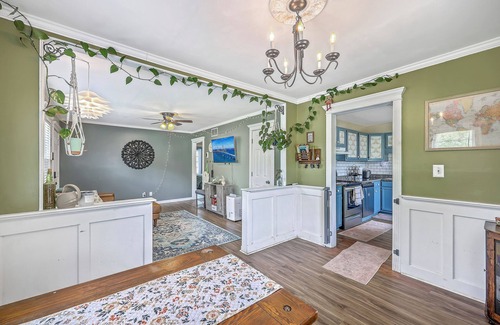 Goose Creek House | Pet-Friendly 3bd Cozy Home with Fully Fenced Back Yard in Goose Creek