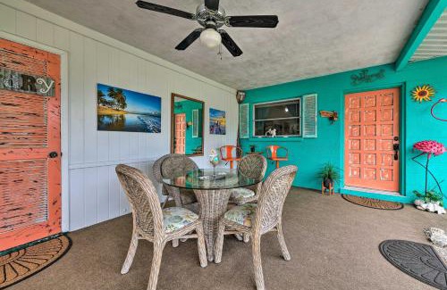 Whitney Beach House | Pet-Friendly Bradenton Home about 3 Mi to Cortez Beach