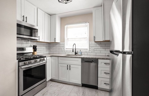 Indianapolis House | Pet-Friendly Broad Ripple Home W/Fenced Backyard