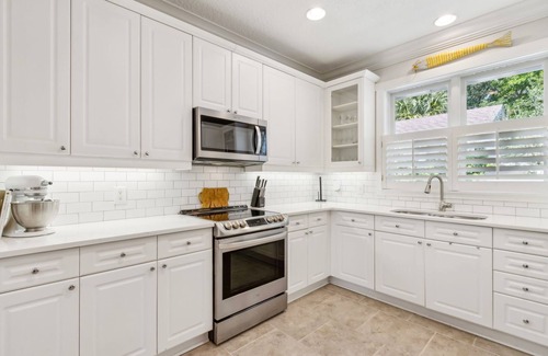 Fernandina Beach House | Pet Friendly | Charming Nantucket Style Home | Community Pool | Easy Walk to Beach