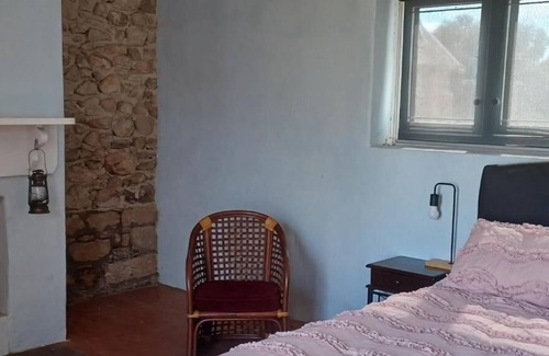 Moorowie Cottage | Pet friendly cottage less than 5 min to southern Yorkes amazing Flaherty beach