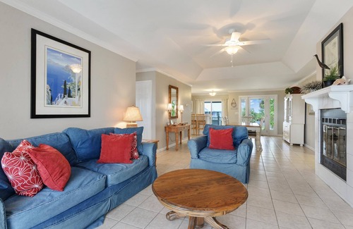 Beachwalk House | "Pet Friendly, Excellent Ocean View with Direct Beach Access!"