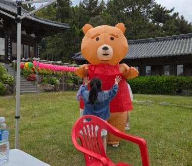 Goheung Cabin | Pet Friendly Hanok Temple Stay