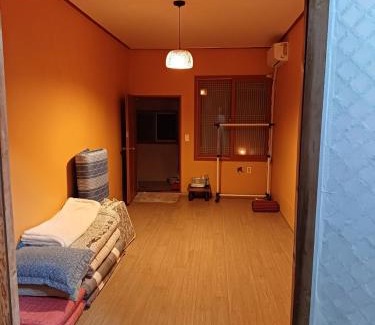 Goheung Cabin | Pet Friendly Hanok Temple Stay