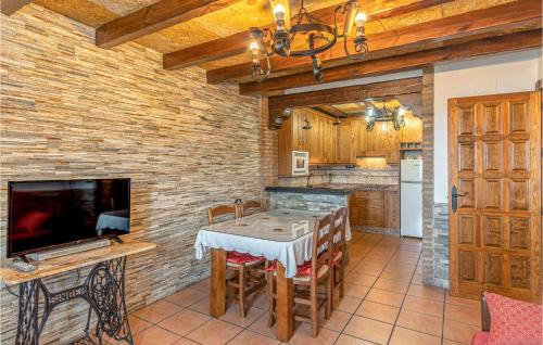 Mecina Bombaron House | Pet Friendly Home In Mecina Bombarón