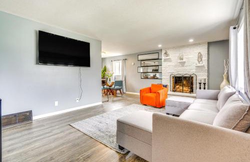 Columbus House | Pet-Friendly Home with Fireplace about 9 Mi to Dtwn!