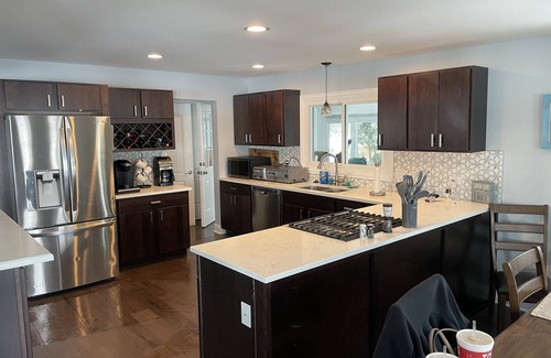 Round Lake House | Pet Friendly Huge Lake Front Home with Stunning Views