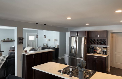 Round Lake House | Pet Friendly Huge Lake Front Home with Stunning Views