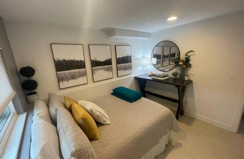 Arapahoe Ridge House | Pet friendly in Boulder! Minutes from CU & Pearl!