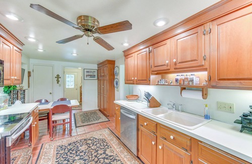 Palmyra House | Pet-Friendly Lebanon Vacation Rental on 6 Acres!