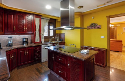 Almoradi Villa | Pet Friendly Luxury Villa Rumoholidays with Pool, Terrace & Wi-Fi