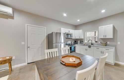 Almo Cabin | Pet-Friendly Murray Vacation Rental w/Grill!