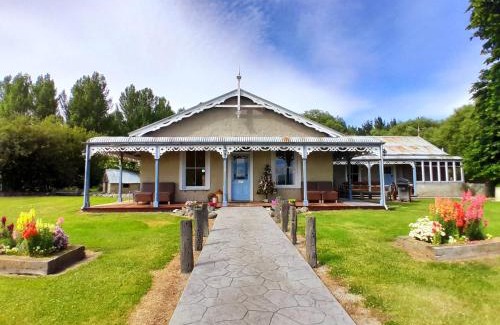Waipiata Cabin | Peter's Farm Lodge