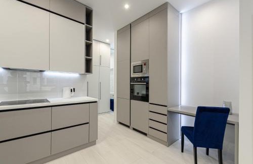 Solomjanskyj Apartment | Petrovdom 166-3b in beautiful apartments in RC "Yaroslaviv Grad"