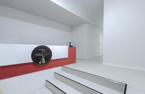 Kyiv Apartment | Petrovdom Apartments 1420-4 in RC Diplomat Hall, Zhylianska 59