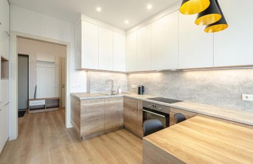 Solomjanskyj Apartment | Petrovdom Apartments 5-25 in RC 'Beresteiskyi', 55A Beresteiskyi Avenue