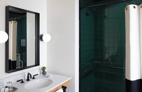 Merced Hotel | Pets Are Welcome in Central Valley Stay Near UC Merced | 2 Units