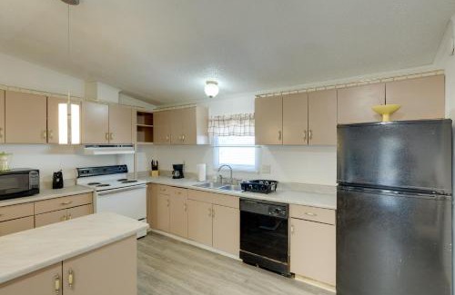 Langston House | Pets Welcome Quiet Retreat Near Lake Guntersville