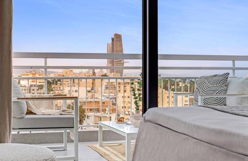 Historical Center Apartment | Phaedrus Living: City Center Sky Penthouse
