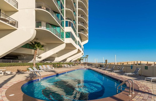 Orange Beach East Hotel | Phoenix IX by Brett Robinson Vacations