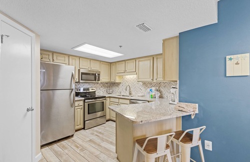 Orange Beach Apartment | Phoenix V Unit 816