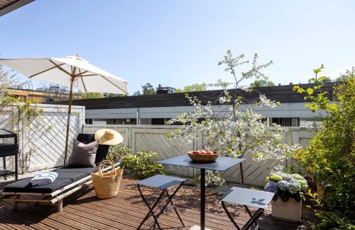 Espoo Apartment | Photographers house close to the metro