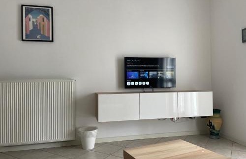 Piacenza Apartment | Piacenza City House Garden