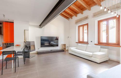 Centro Storico Apartment | Piacenza Open Space