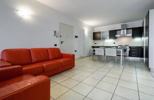 Pugliola Apartment | Piana di Solaro Modern Flat & Swimming Pool