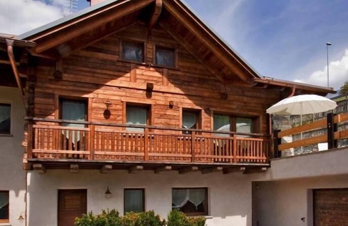 Valdisotto Apartment | Piatta: Delightful, cosy Chalet with extensive garden