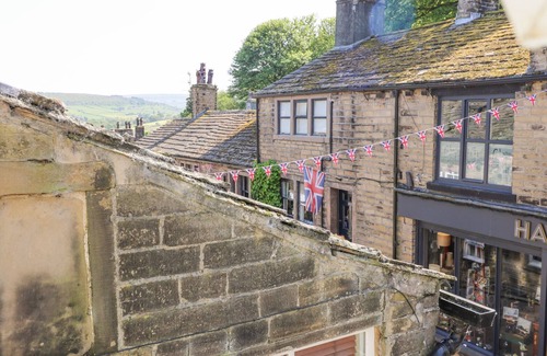 Haworth Cottage | Piccadilly View