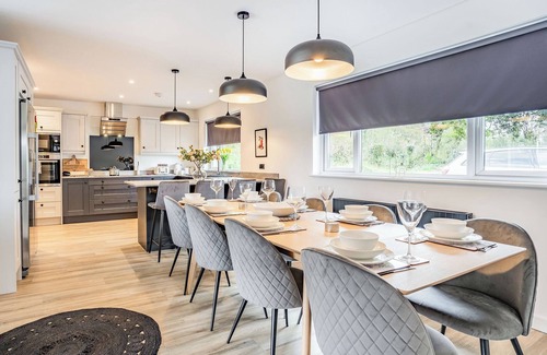 New Moat Cottage | Picked for its tranquil location, private hot tub and views over the meadows.