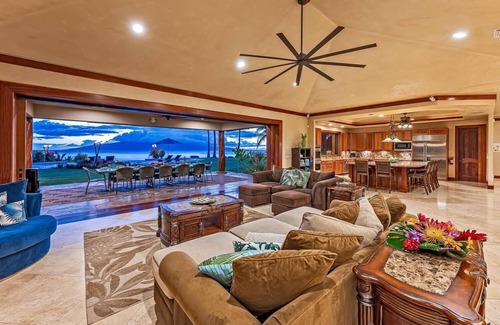 Downtown Lahaina House | Pickleball, basketball, Ocean Views! 6br/4.5ba,pool,hot tub, Gated Estate!