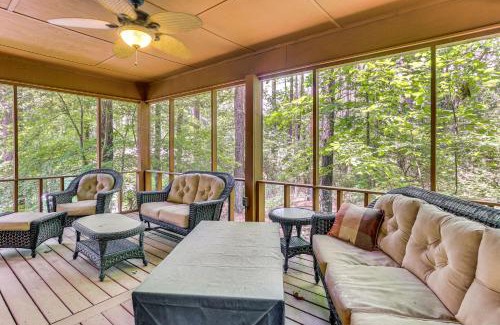 Iuka House | Pickwick Lake Cabin with Private Marina Access