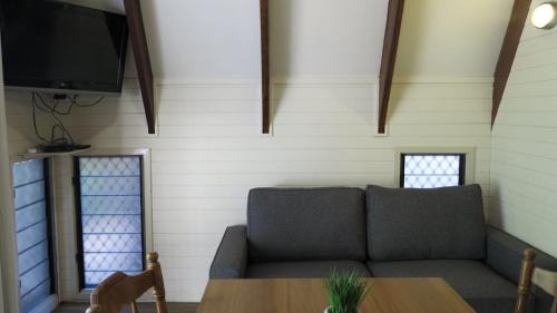 Picnic Bay Apartment | Picnic Bay Chalet Unit 2