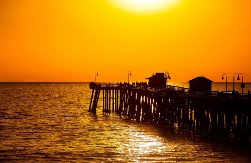 San Clemente Apartment | Pier View Paradise