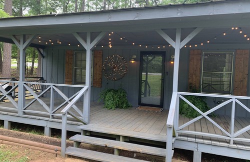 LaGrange Cabin | Pike’s Place on the Lake