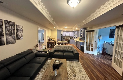 La Grange Bed & Breakfast | Pillow and Paddock B&B