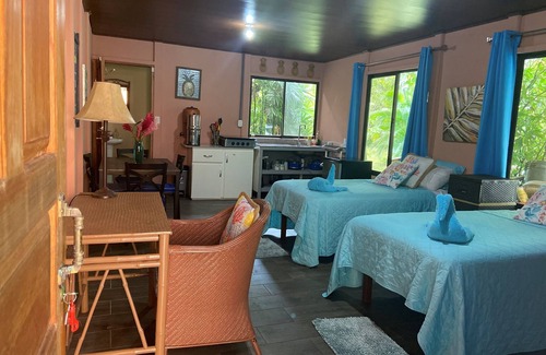 Pavones Apartment | Pilon de Pavones Studio