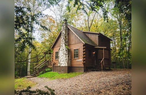 South Bloomingville Cabin | Pine Creek - Hosted by The Chalets