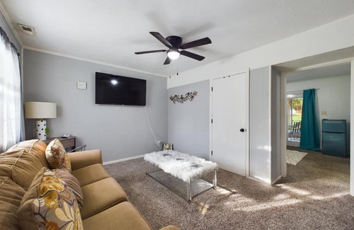 Pine Forest House | Pine Forest Zen Cottage - 10 min to Fort Bragg