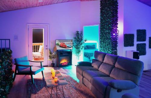 Pine Mountain Club Villa | Pine Mountain Club Villa with Sauna, Deck and Views!