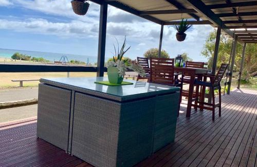 Emu Bay House | Pine View Holiday Rental